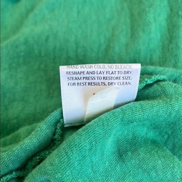 Eileen Fisher Deep V-Neck Linen Top in Green - XS - Picture 6 of 6